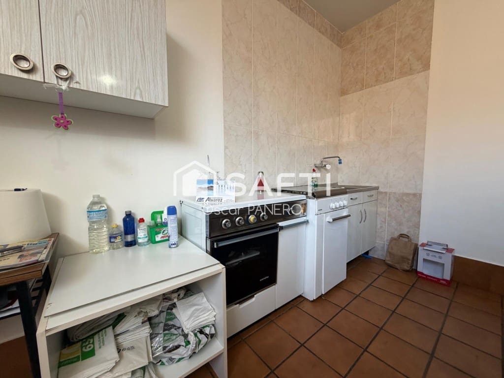 3 slaapkamer Villa te koop in San Andres del Rabanedo - € 420.000 (Ref: 9891964)