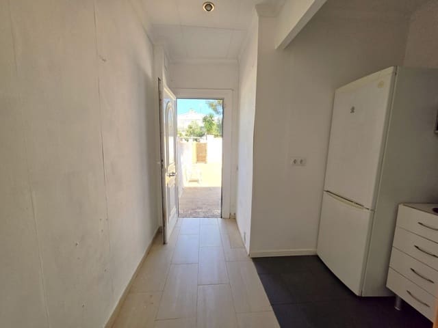 4 soveværelse Rækkehus til salg i Sant Pere de Ribes med swimmingpool - € 339.000 (Ref: 9891965)