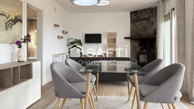 2 bedroom Villa for sale in Aiguaviva Parc, Vidreres with garage - € 240,000 (Ref: 9894119)