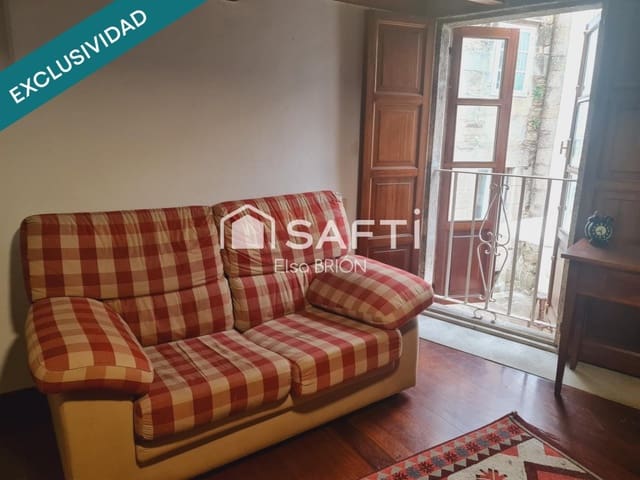 3 bedroom Terraced Villa for sale in Santiago de Compostela - € 239,000 (Ref: 9894121)
