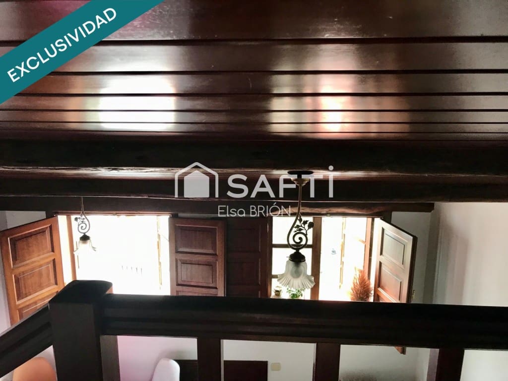 3 bedroom Terraced Villa for sale in Santiago de Compostela - € 239,000 (Ref: 9894121)