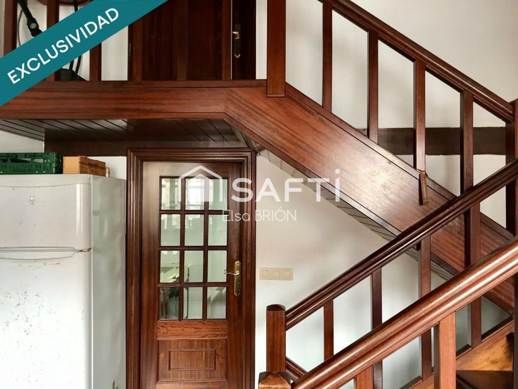 3 bedroom Terraced Villa for sale in Santiago de Compostela - € 239,000 (Ref: 9894121)