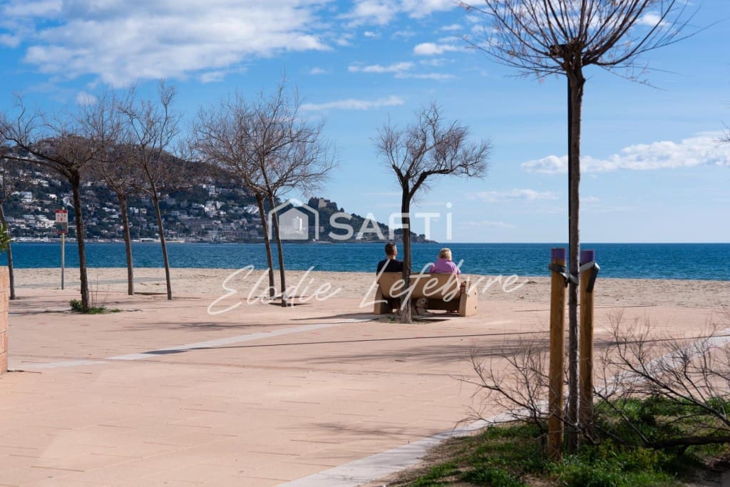 1 bedroom Apartment for sale in Santa Margarida - € 110,000 (Ref: 9894122)