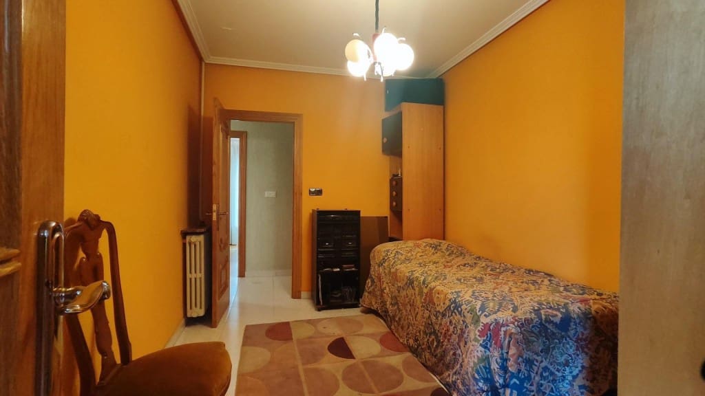 4 camera da letto Villa in vendita in Leon citta con garage - 290.000 € (Rif: 9894124)
