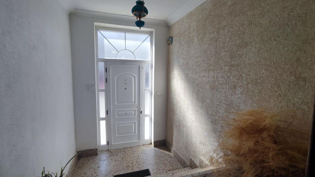 4 camera da letto Villa in vendita in Leon citta con garage - 290.000 € (Rif: 9894124)