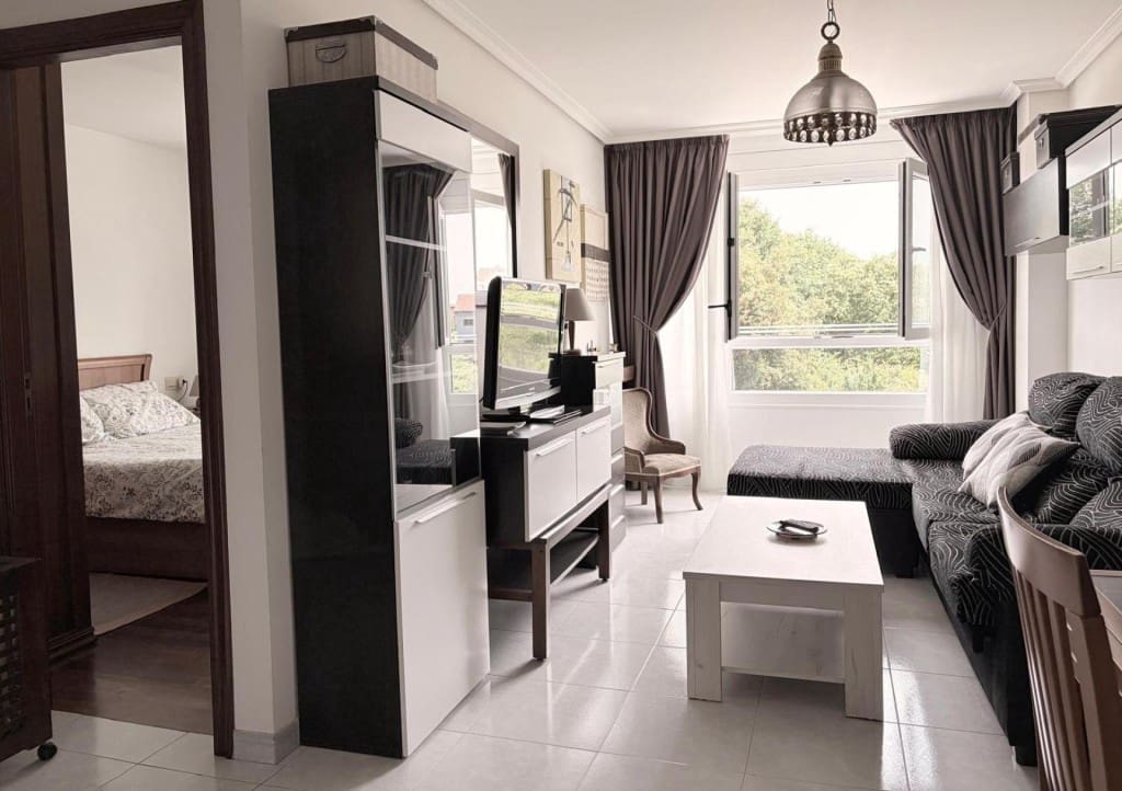 Apartamento de 2 habitaciones en Cambados en venta - 182.000 € (Ref: 9894126)
