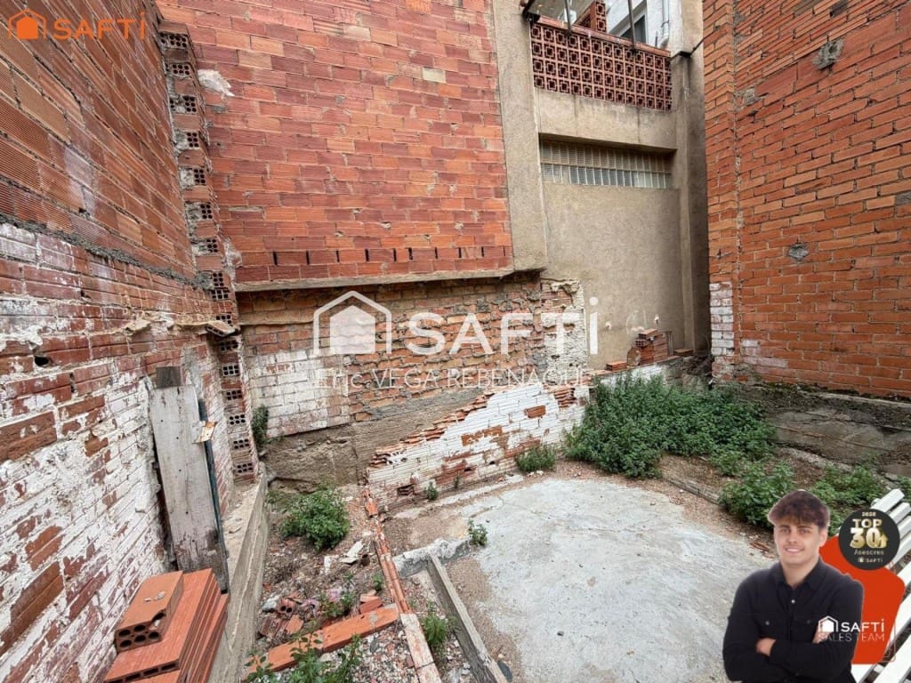 Building Plot for sale in Malgrat de Mar - € 115,000 (Ref: 9896858)
