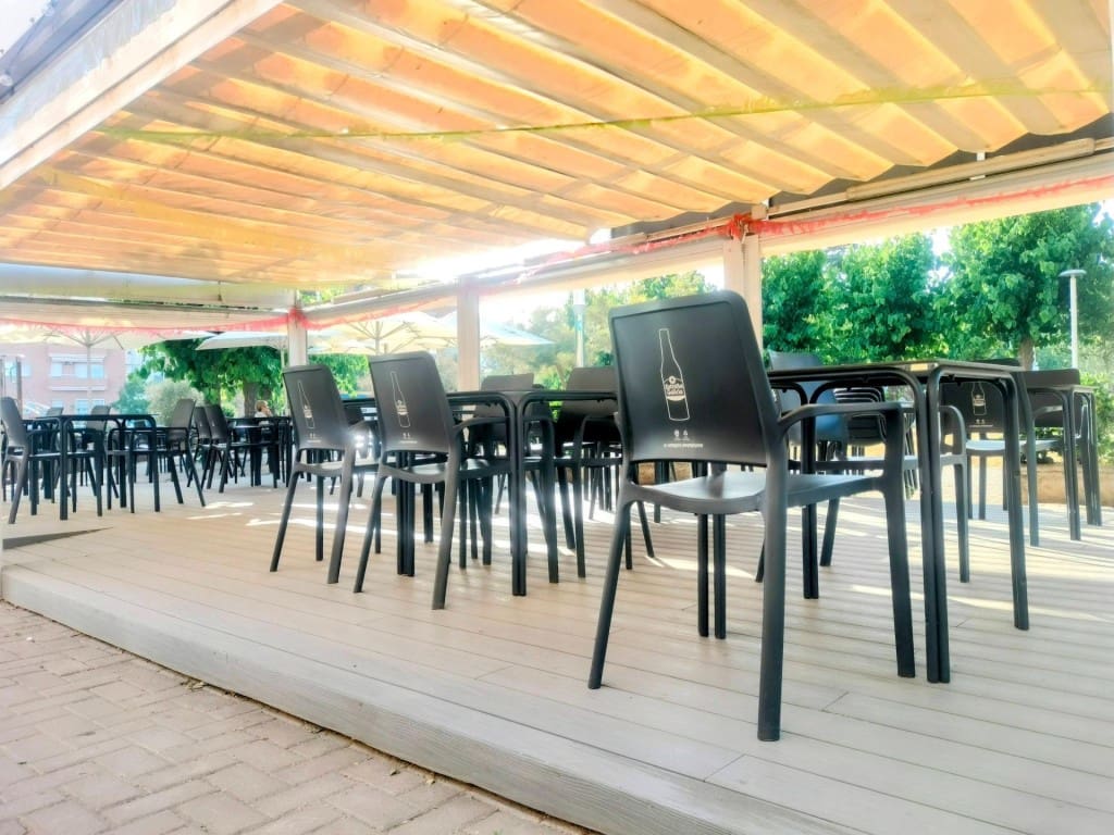 Commercial for rent in Pineda de Mar - € 1,800 (Ref: 9896859)