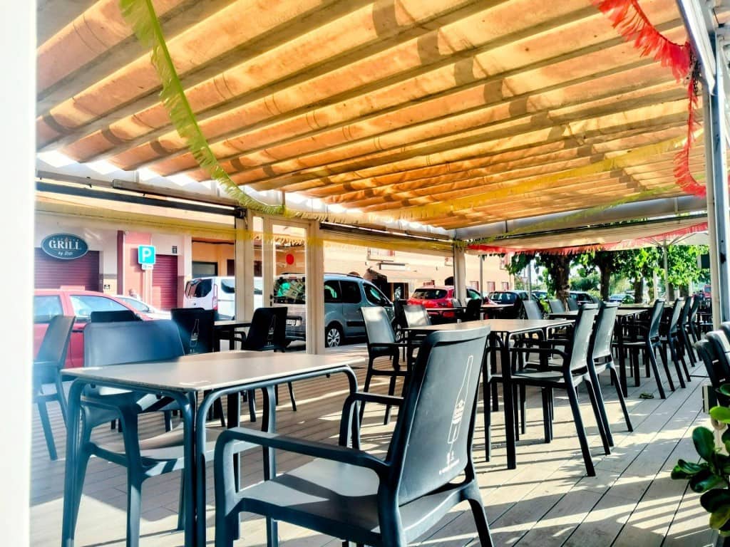 Commercial for rent in Pineda de Mar - € 1,800 (Ref: 9896859)