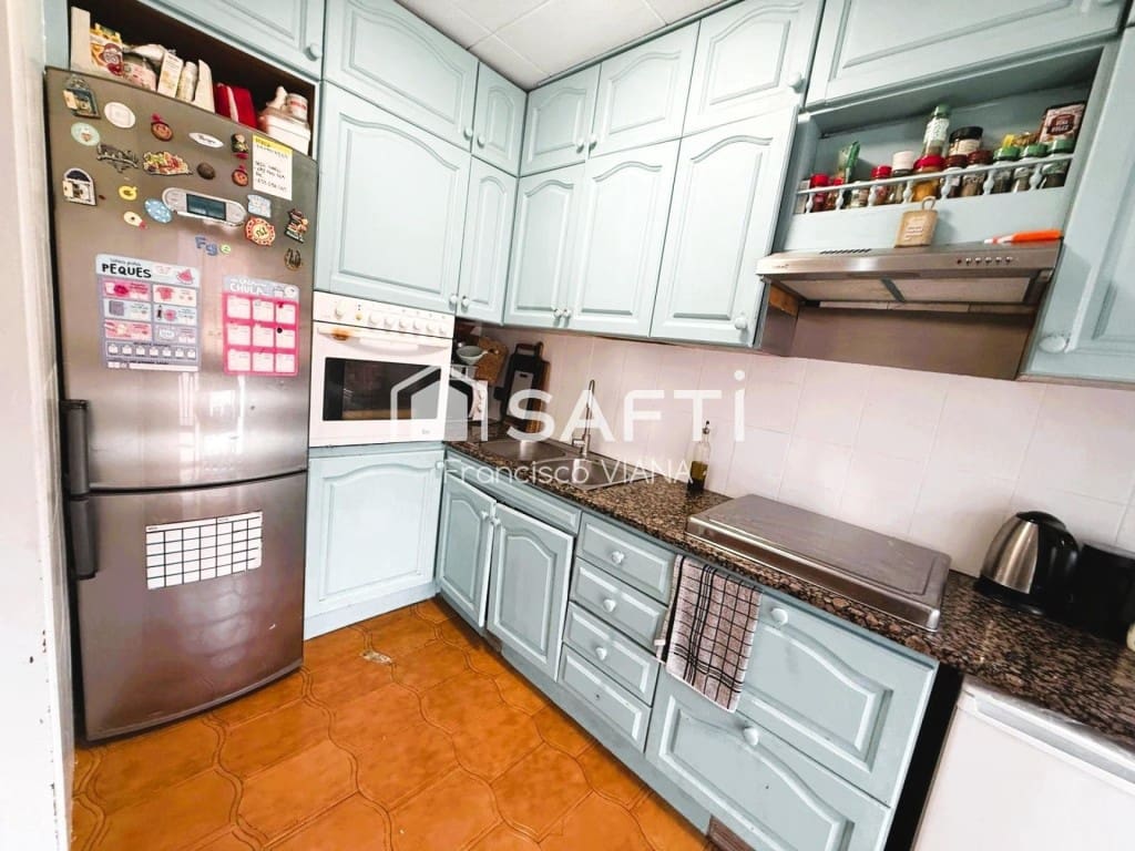 4 bedroom Apartment for sale in Malgrat de Mar - € 232,000 (Ref: 9896860)