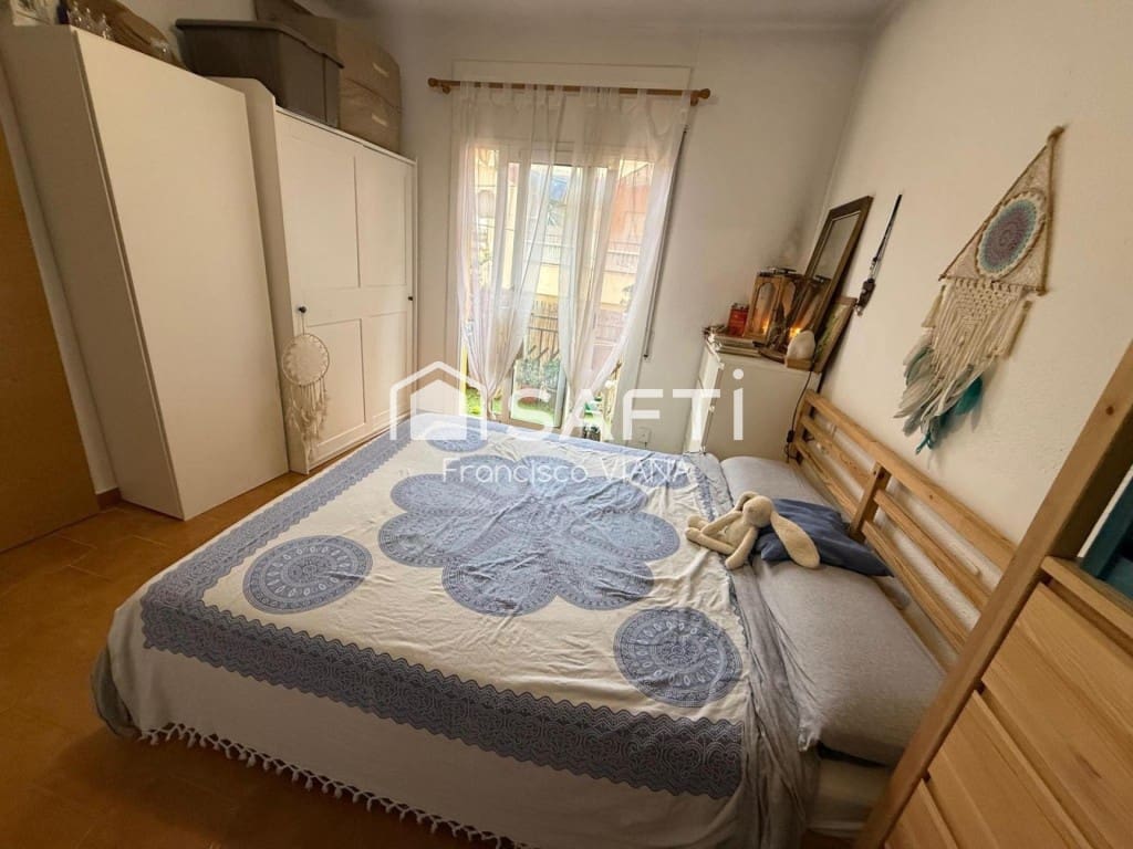 4 bedroom Apartment for sale in Malgrat de Mar - € 232,000 (Ref: 9896860)