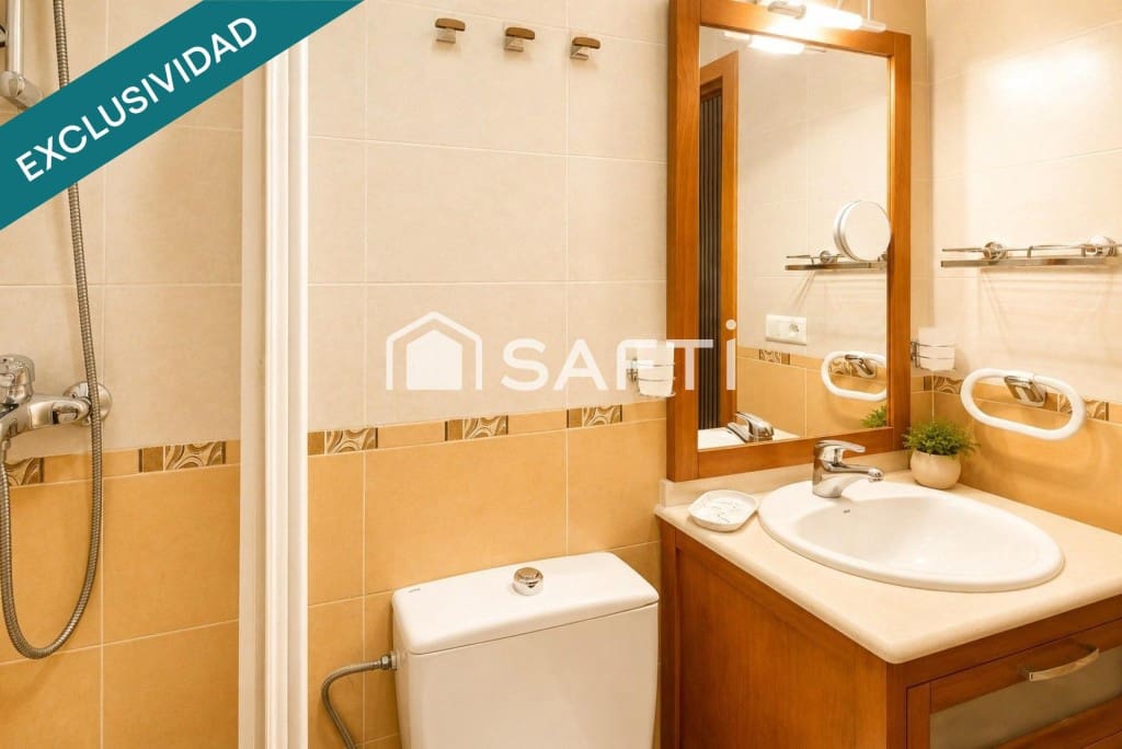 1 sovrum Lägenhet till salu i Nerja med pool - 219 000 € (Ref: 9896863)