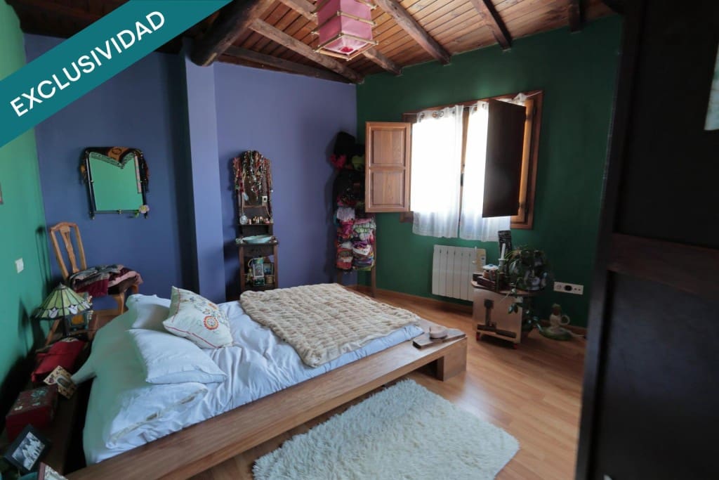 3 bedroom Finca/Country House for sale in Villafranca del Bierzo with garage - € 125,000 (Ref: 9896868)