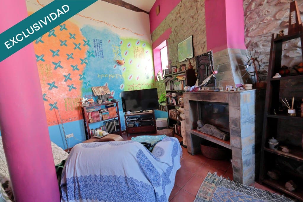 3 bedroom Finca/Country House for sale in Villafranca del Bierzo with garage - € 125,000 (Ref: 9896868)