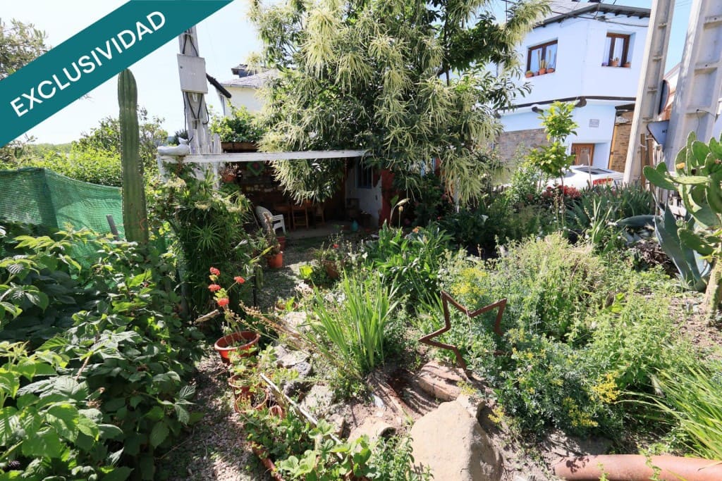3 bedroom Finca/Country House for sale in Villafranca del Bierzo with garage - € 125,000 (Ref: 9896868)