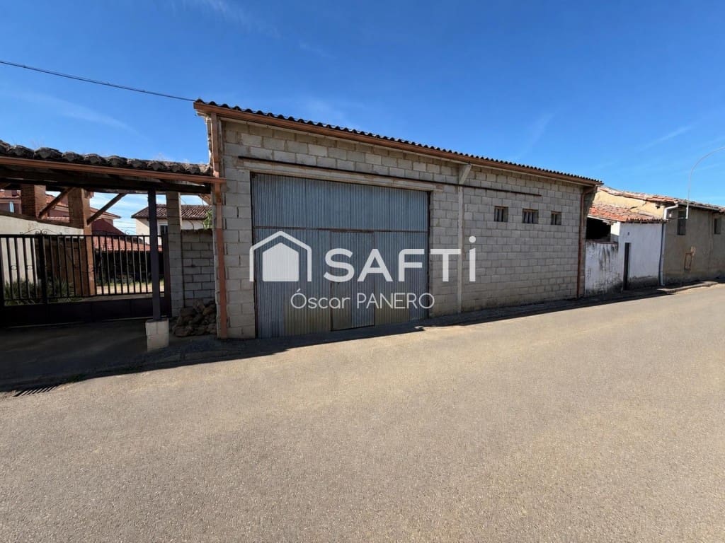 2 bedroom Terraced Villa for sale in Valdefresno - € 123,000 (Ref: 9896869)