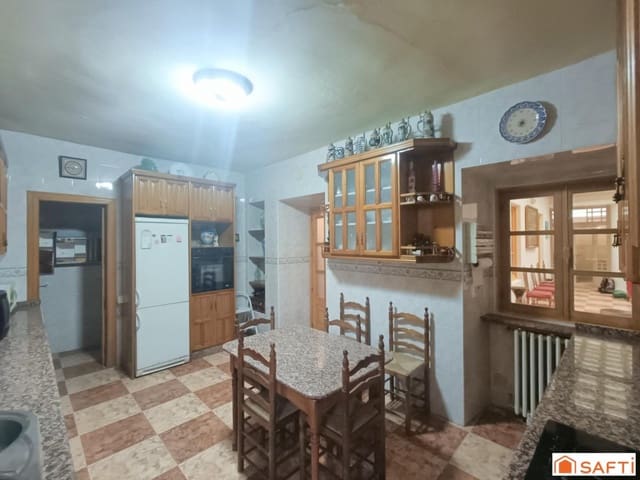 11 bedroom Terraced Villa for sale in Villarta de San Juan - € 164,000 (Ref: 9899313)