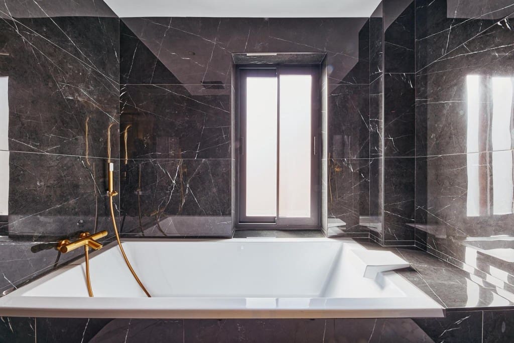 3 sypialnia Apartament na sprzedaż w Miasto Madryt z garażem - 2 409 000 € (Ref: 9899315)