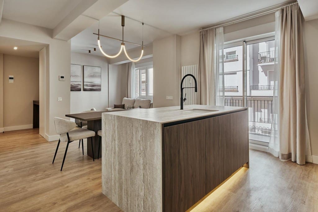 3 bedroom Apartment for sale in Madrid city - € 1,809,000 (Ref: 9899319)