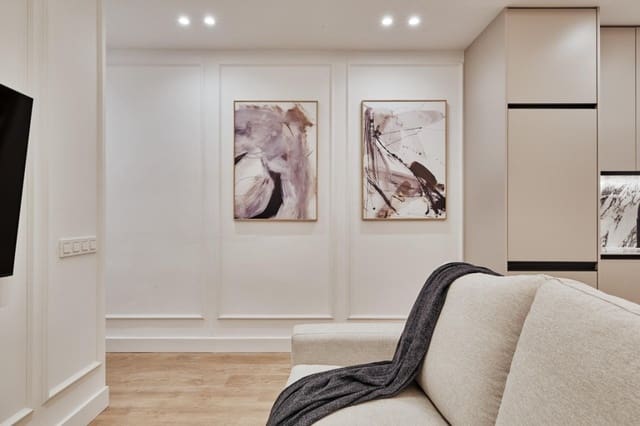 2 slaapkamer Appartement te koop in Universidad, Madrid stad - € 629.000 (Ref: 9899331)