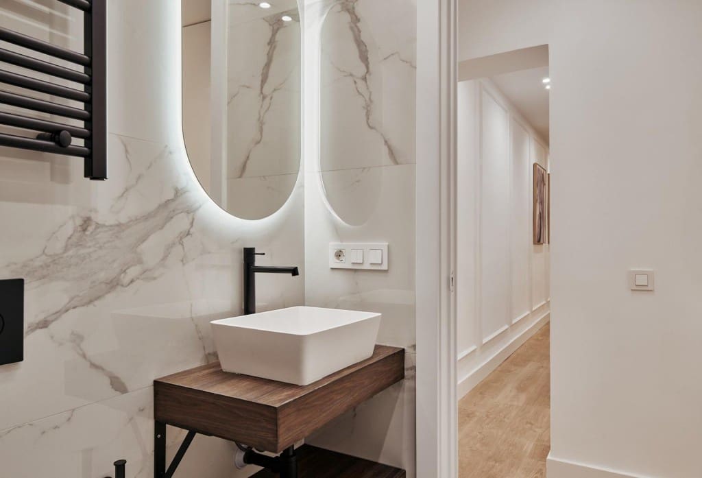 2 slaapkamer Appartement te koop in Madrid stad - € 629.000 (Ref: 9899331)