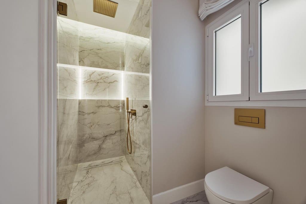 3 soveværelse Lejlighed til salg i Madrid by - € 1.659.000 (Ref: 9899336)