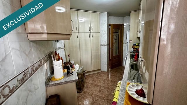 2 sovrum Lägenhet till salu i Villaverde Alto, Casco Histórico de Villaverde, Madrid stad - 219 900 € (Ref: 9899355)