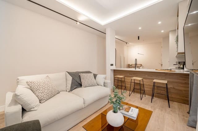 3 Zimmer Apartment zu verkaufen in Sol, Madrid Stadt - 919.000 € (Ref: 9899361)