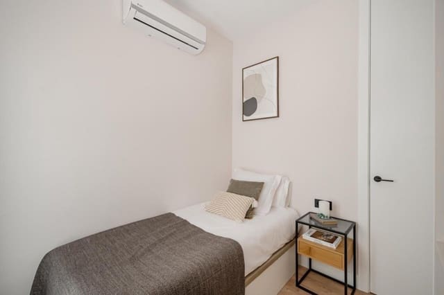 3 Zimmer Apartment zu verkaufen in Sol, Madrid Stadt - 919.000 € (Ref: 9899361)
