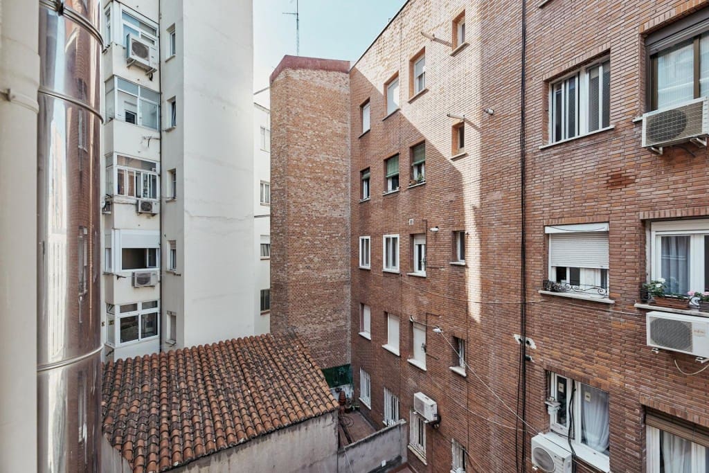 Apartamento de 2 habitaciones en Madrid ciudad en venta - 1.609.000 € (Ref: 9899365)