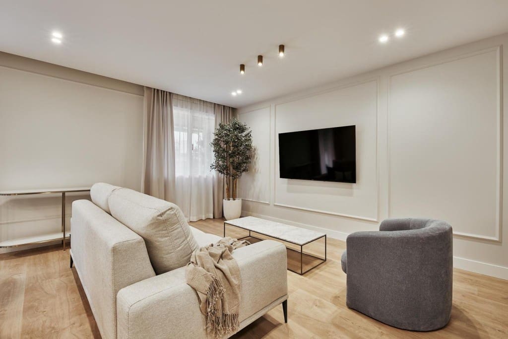 3 bedroom Apartment for sale in Madrid city with garage - € 2,149,000 (Ref: 9899369)