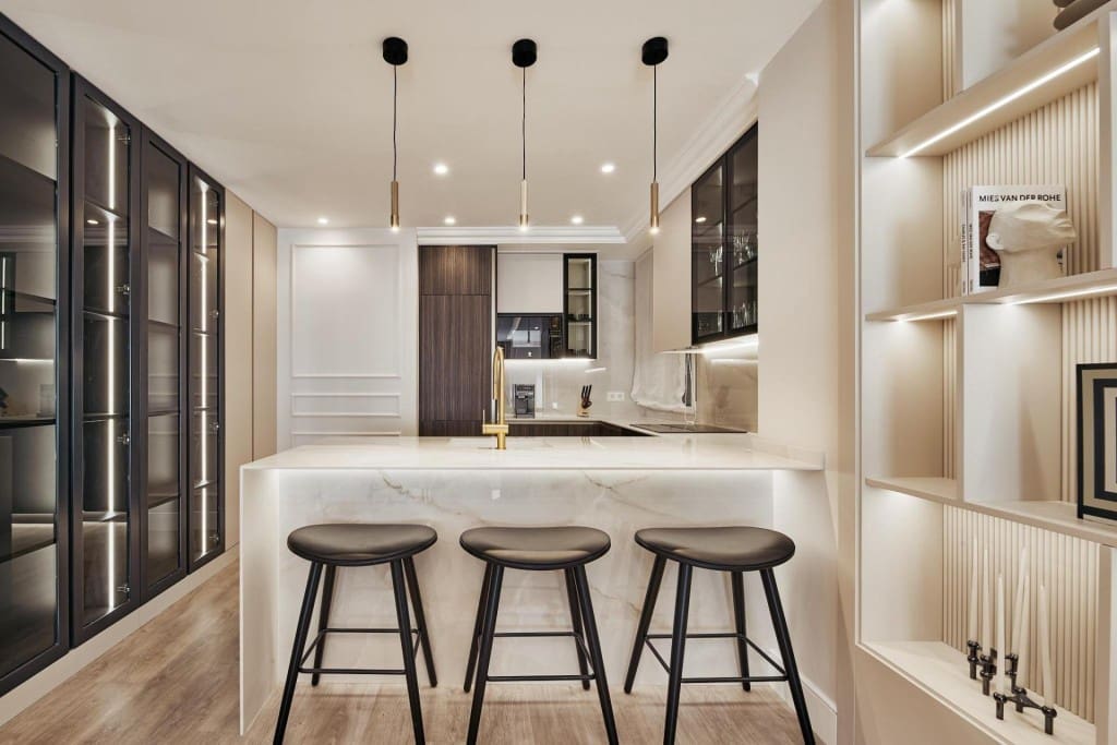 3 bedroom Apartment for sale in Madrid city with garage - € 1,779,000 (Ref: 9899373)