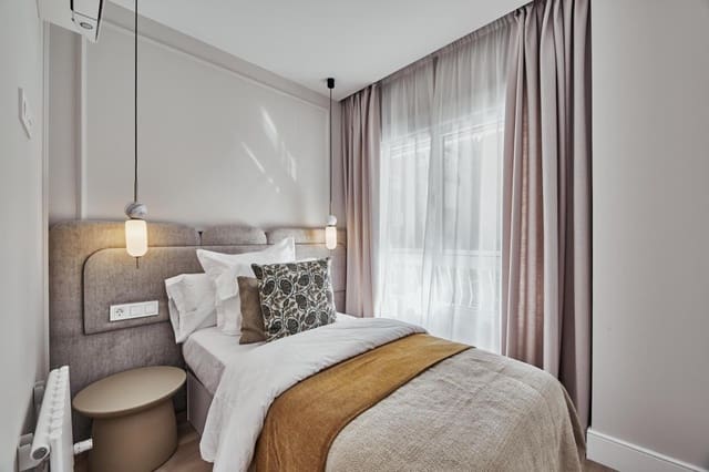 3 bedroom Apartment for sale in Castellana, Madrid city with garage - € 1,779,000 (Ref: 9899373)