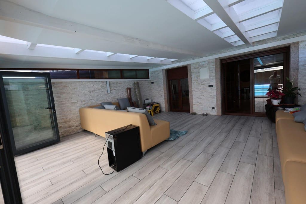 4 sypialnia Dom szeregowy na sprzedaż w Ponferrada z basenem - 475 000 € (Ref: 9899379)