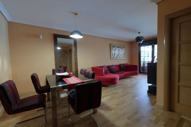 4 sypialnia Dom szeregowy na sprzedaż w Ponferrada - 475 000 € (Ref: 9899379)