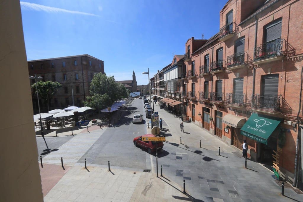 3 bedroom Apartment for sale in Astorga - € 158,000 (Ref: 9899380)