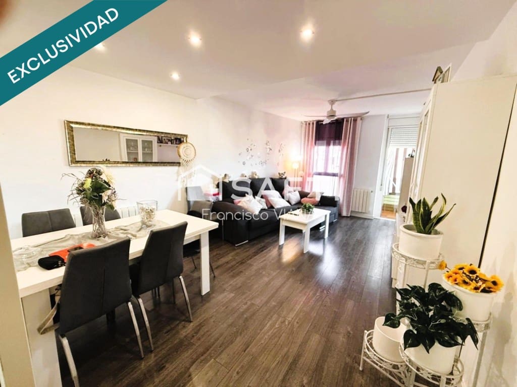Apartamento de 3 habitaciones en Blanes en venta - 280.000 € (Ref: 9904253)
