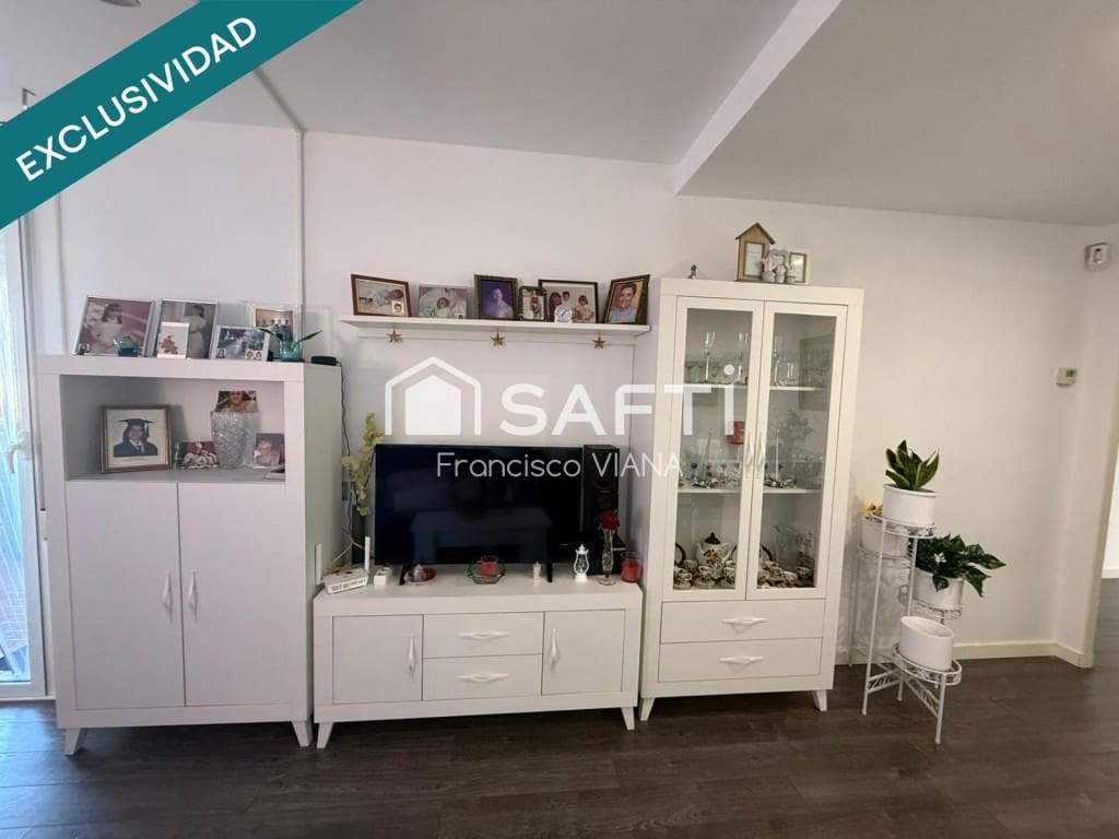 Apartamento de 3 habitaciones en Blanes en venta - 280.000 € (Ref: 9904253)