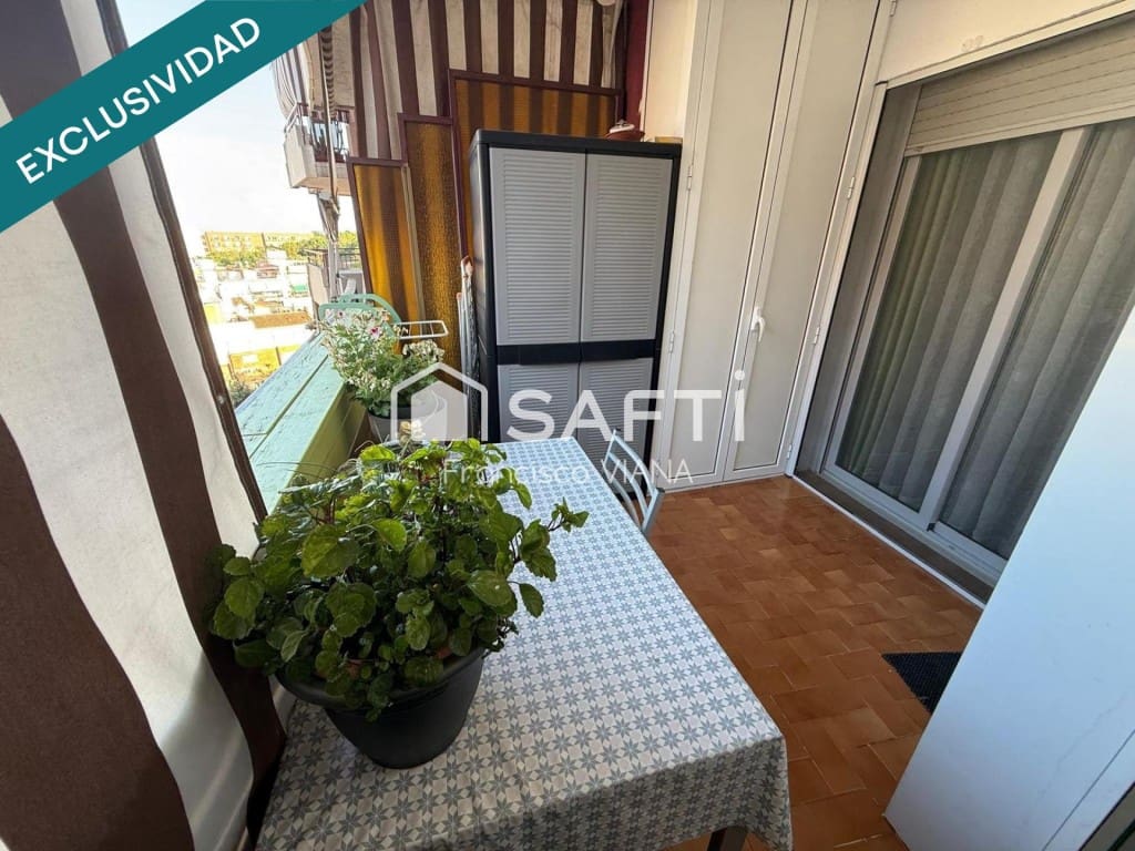 Apartamento de 3 habitaciones en Blanes en venta - 280.000 € (Ref: 9904253)