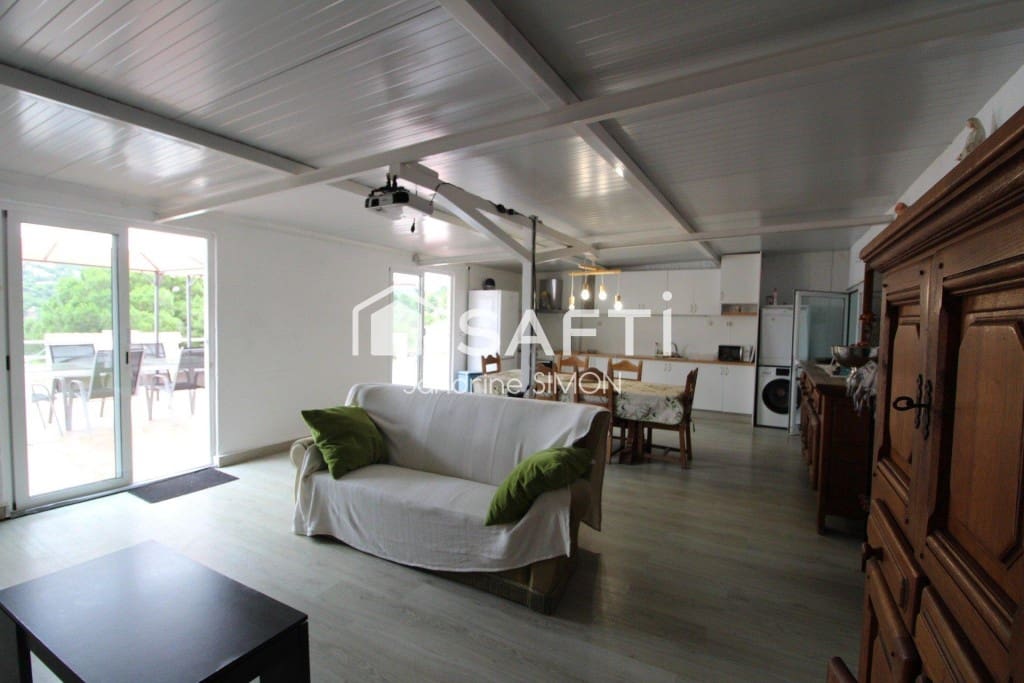 6 chambre Villa/Maison à vendre à Lloret de Mar - 430 000 € (Ref: 9904256)