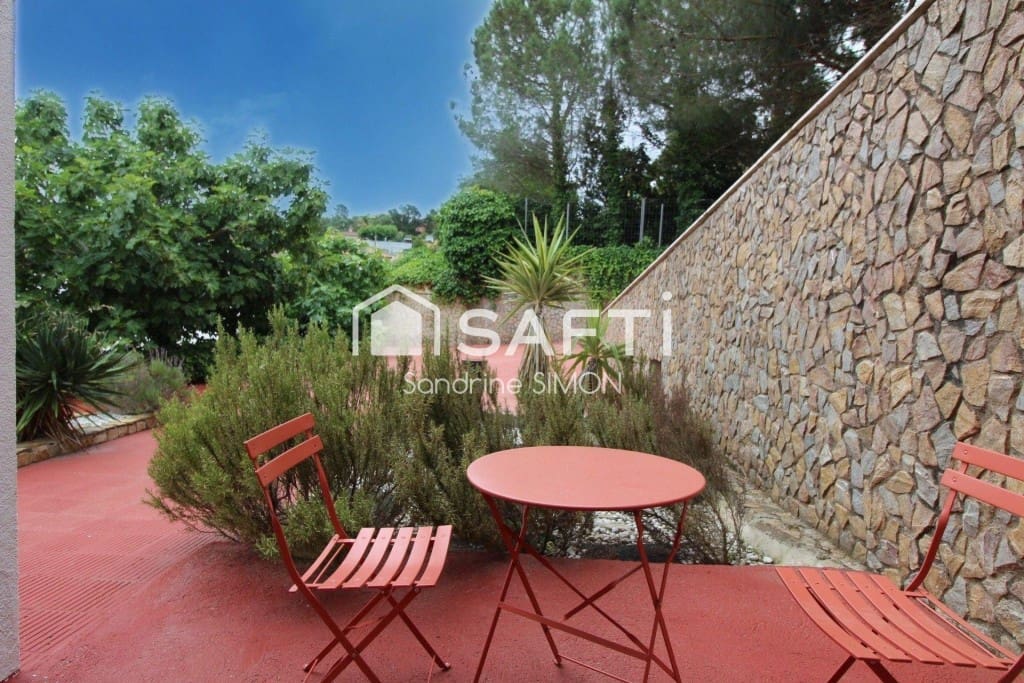 6 chambre Villa/Maison à vendre à Lloret de Mar - 430 000 € (Ref: 9904256)