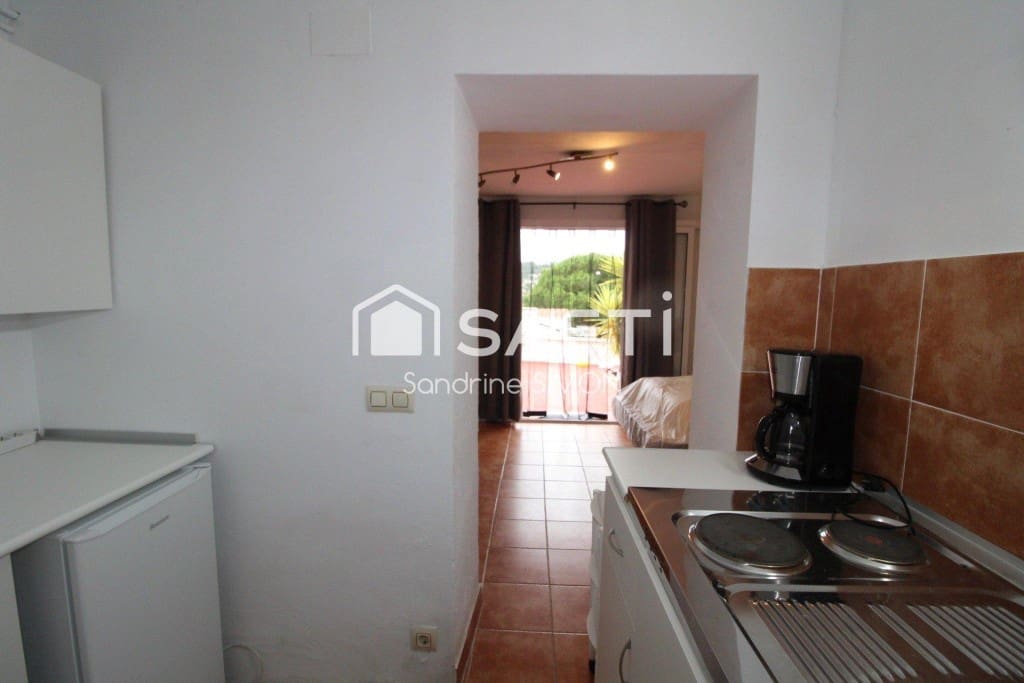 6 chambre Villa/Maison à vendre à Lloret de Mar - 430 000 € (Ref: 9904256)