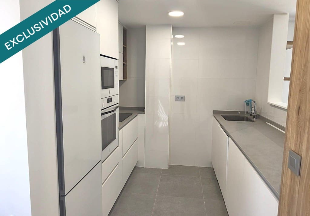 3 sovrum Lägenhet till salu i Huesca stad - 217 500 € (Ref: 9904258)
