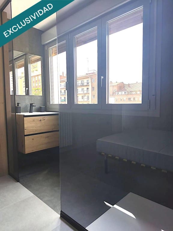 3 sovrum Lägenhet till salu i Huesca stad - 217 500 € (Ref: 9904258)