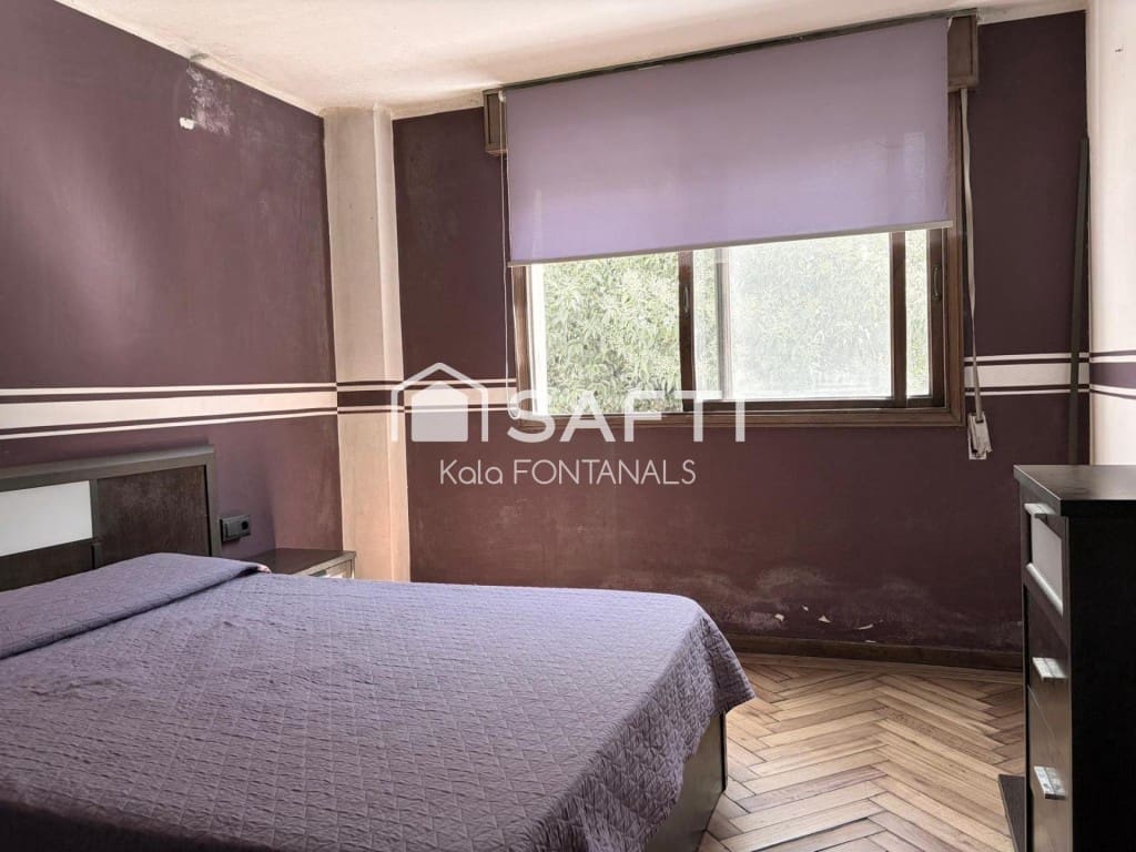 4 bedroom Apartment for sale in Vigo with garage - € 220,000 (Ref: 9904263)