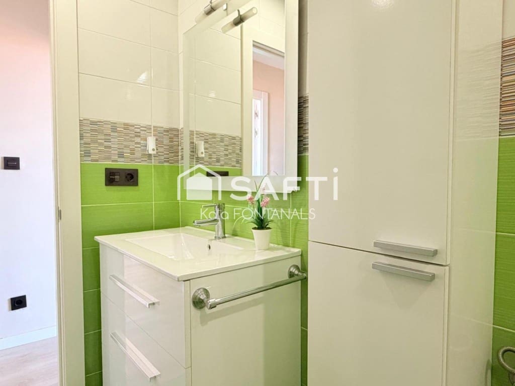3 Zimmer Apartment zu verkaufen in Vigo mit Garage - 349.000 € (Ref: 9904264)