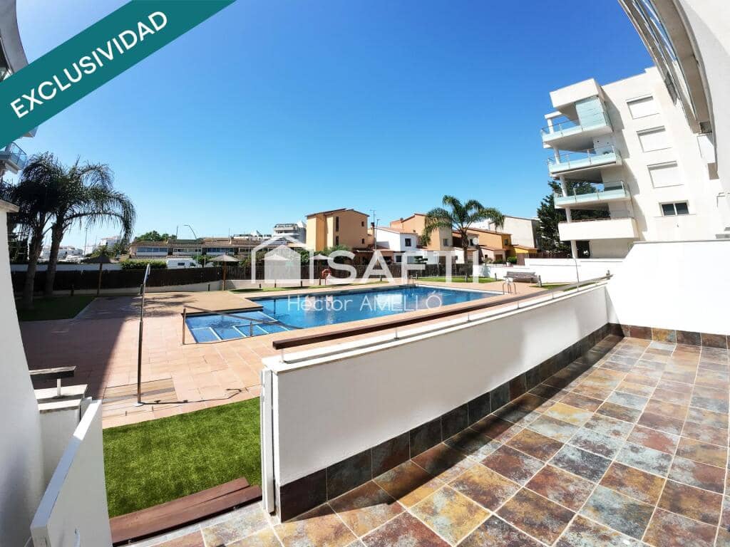 2 chambre Appartement à vendre à Roses avec piscine - 239 000 € (Ref: 9904265)