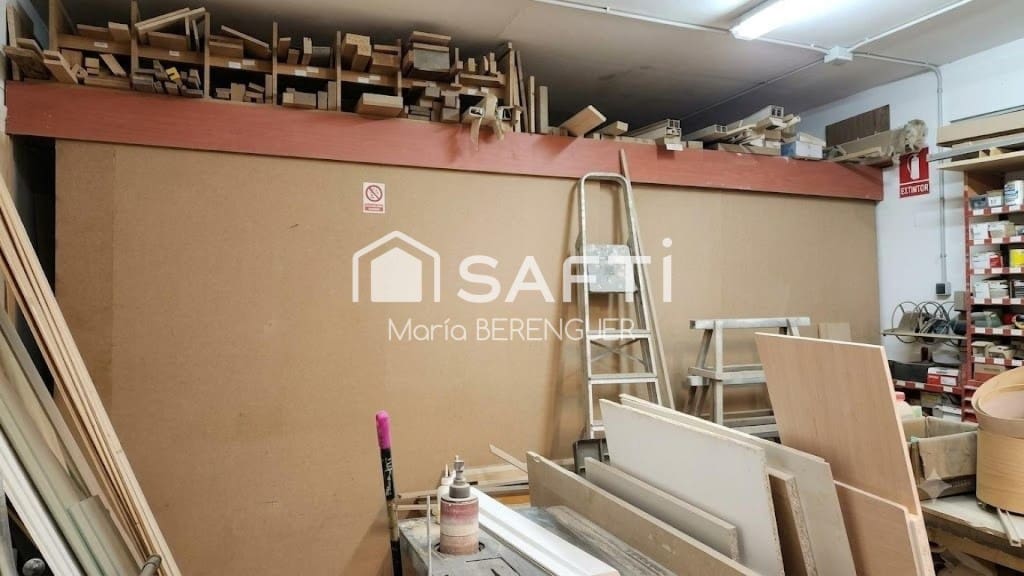 Local Comercial en Cornellà de Llobregat en venta - 135.000 € (Ref: 9904266)
