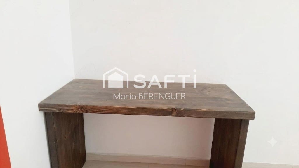Local Comercial en Cornellà de Llobregat en venta - 135.000 € (Ref: 9904266)