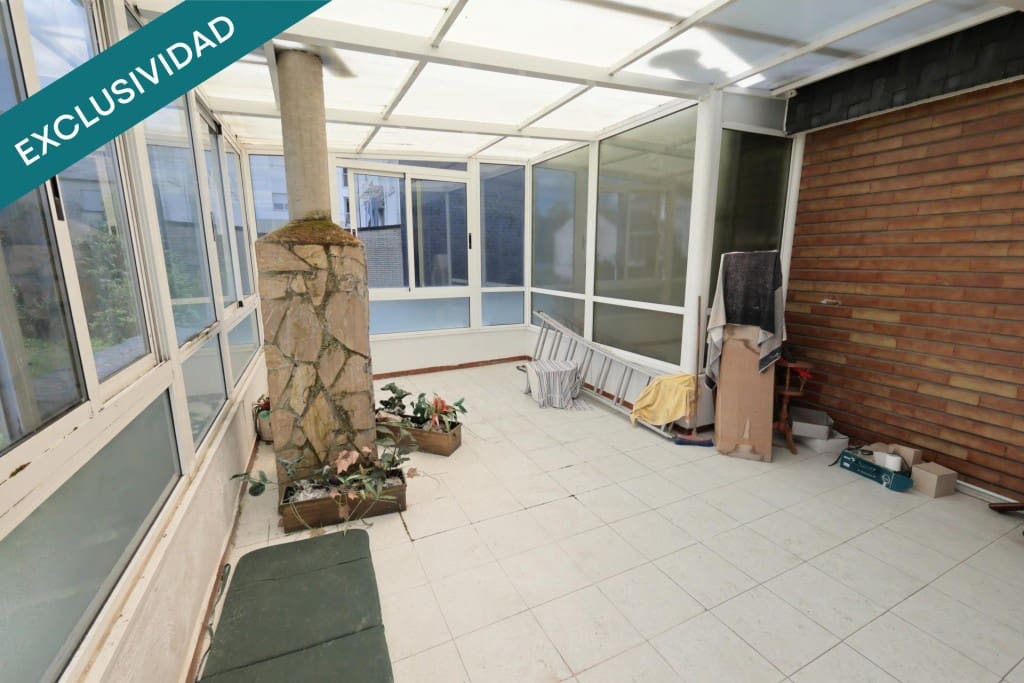 Adosado de 6 habitaciones en O Barco de Valdeorras en venta con piscina garaje - 425.000 € (Ref: 9904268)